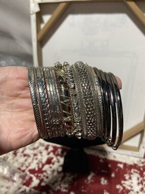 17 Silver-Tone and Black Bangle Bracelet Set - Classic Women's Jewelry
